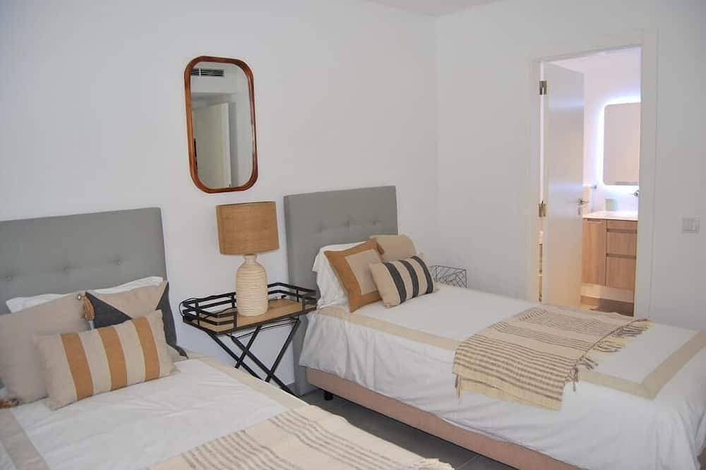 Foto 2 von 22: 2 Schlafzimmer 2 Badezimmer Erdgeschoss Garten-Appartement Dunas Douradas
