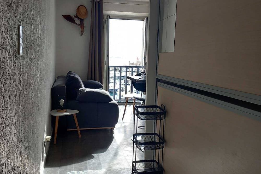 Foto 7 von 18: Idyllischer Aufenthalt Studio mit Blick auf den Hafen, Panoramablick aufs Meer