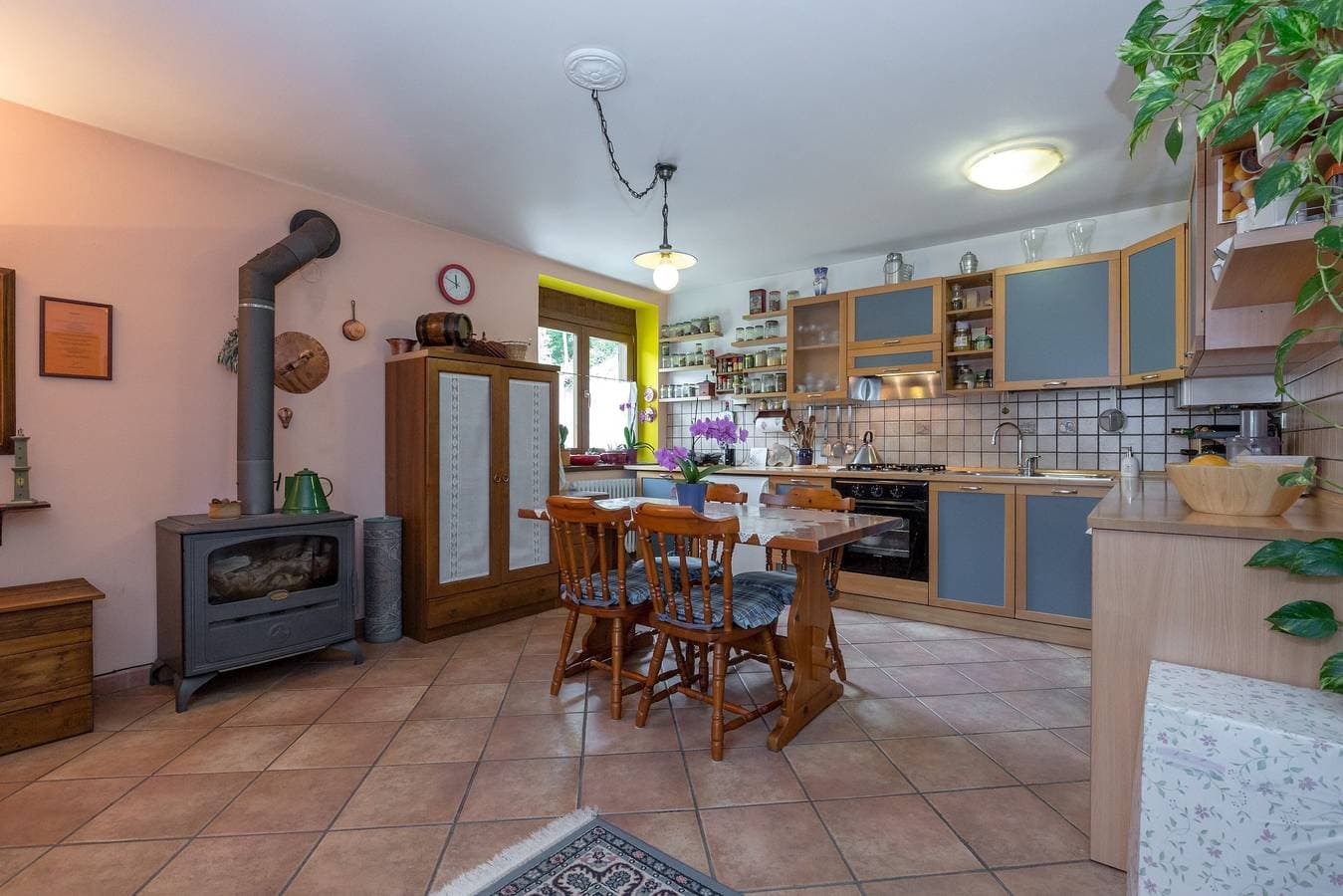 Foto 5 von 45: Gästezimmer in den Alpen, Zimmer in bewohntem Haus
