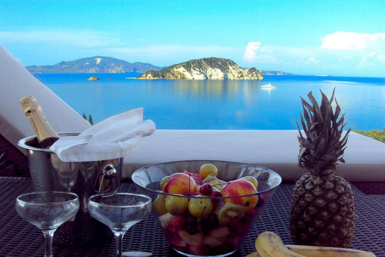Foto 10 von 18: Family Suite with Private Pool (2 adults +  2 children)