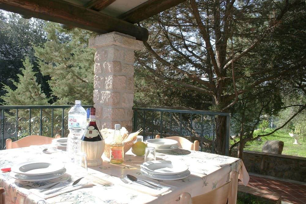 Foto 13 von 16: Villa Juniper, only 240mt from the sandy beach