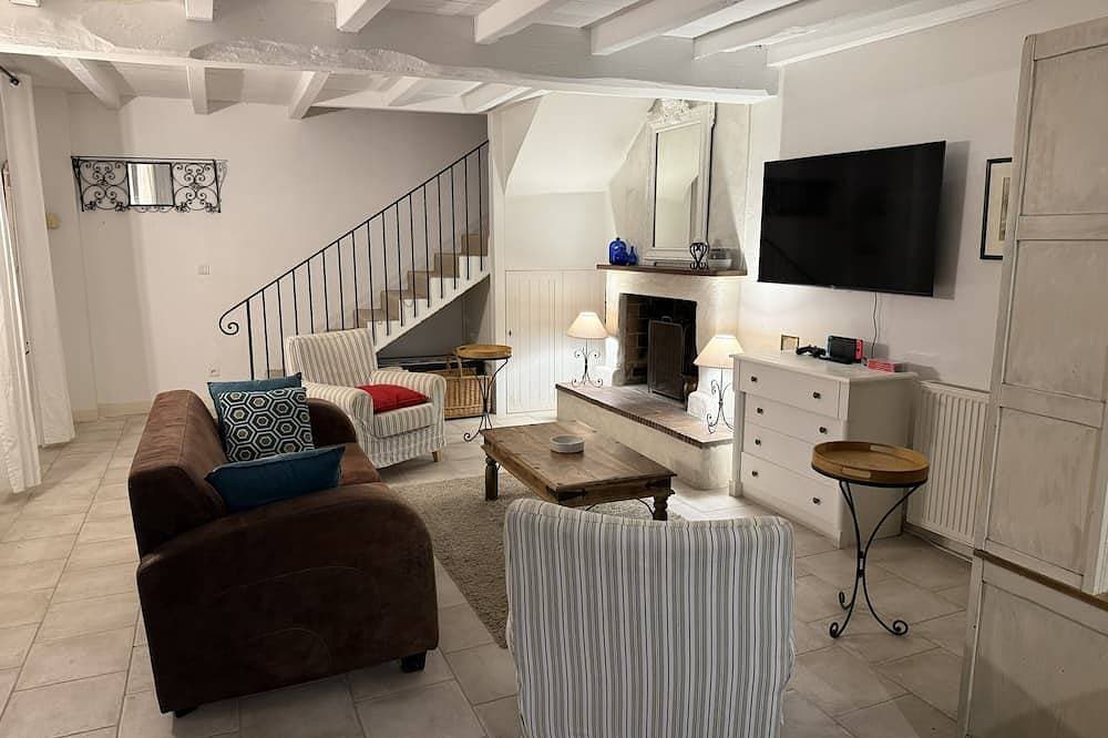 Foto 2 von 30: Ferienhaus im Stil der Charente – privater Pool