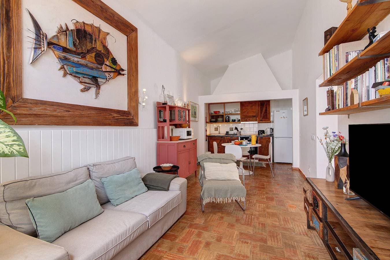 Foto 3 von 25: Ferienhaus 'Casa Do Limoeiro' mit privatem Garten, WLAN und Klimaanlage