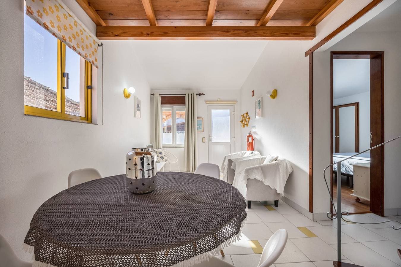 Foto 6 von 20: Ferienwohnung 'Apartamento Amarelo T1' mit Balkon und WLAN