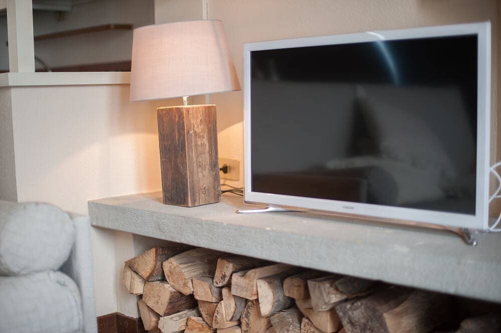 Foto 13 von 23: Nest am See mit Blick auf den See, Privatstrand, Klimaanlage Sept-Oct Offert