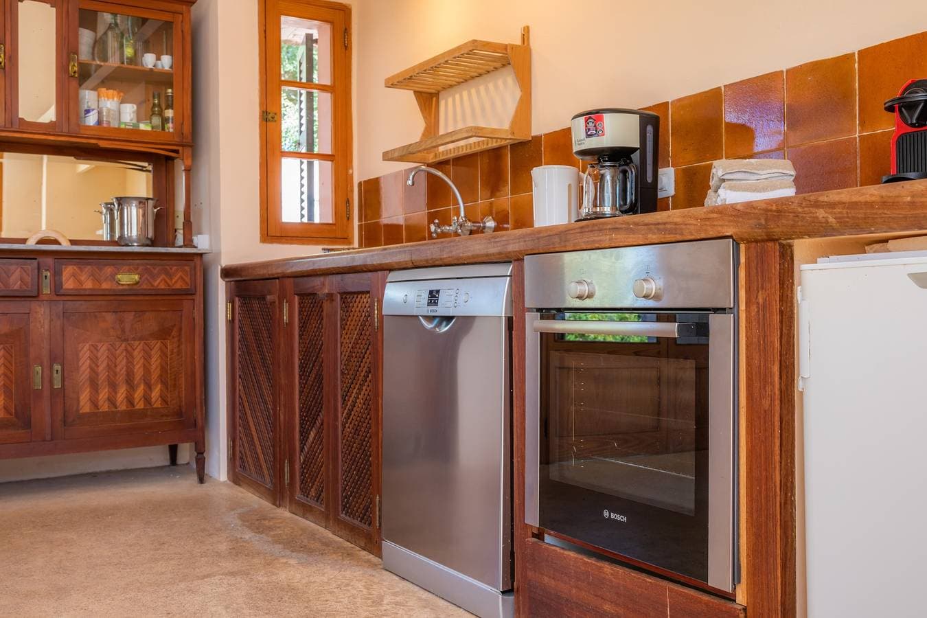 Foto 13 von 34: Traumhafte Finca mit WLAN, Pool, Garten, und Terrasse; Parkplätze vorhanden