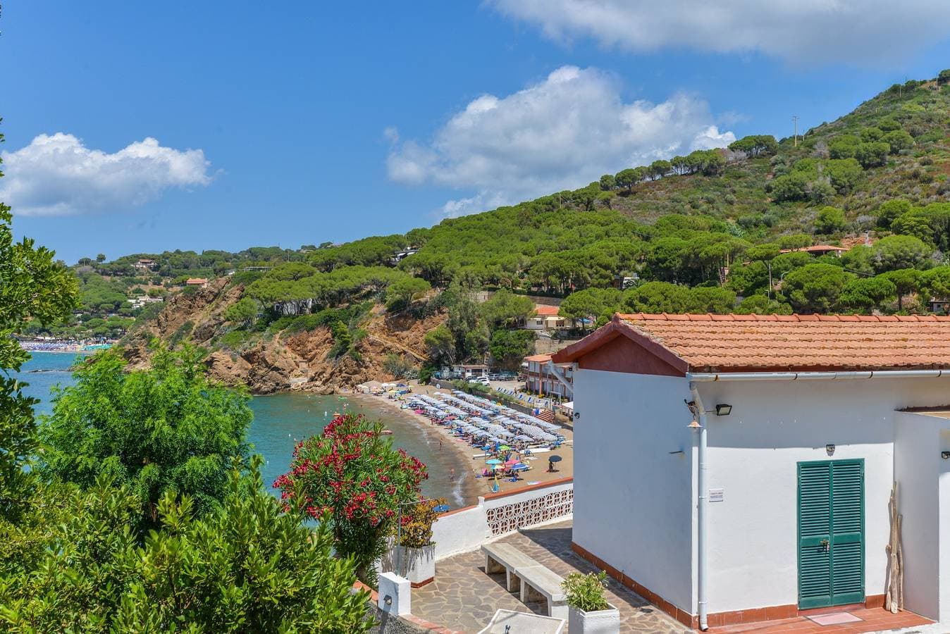 Foto 2 von 19: Ferienwohnung 'Villa Oda - Bilocale Sul Mare' mit Meerblick, WLAN und Klimaanlage