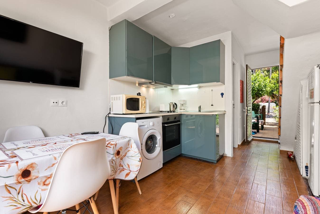 Foto 7 von 27: Klimatisiertes Ferienhaus in Villenkomplex mit Pool, Strand, Spa, Fitness und WLAN