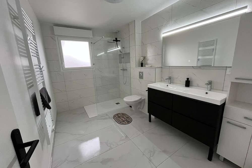 Foto 11 von 26: \"Villa Lom: 800m from the beach