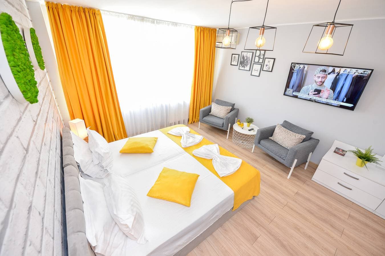 Foto 5 von 20: Candy Studio - Cismigiu Gardens - Ruhiges Zimmer