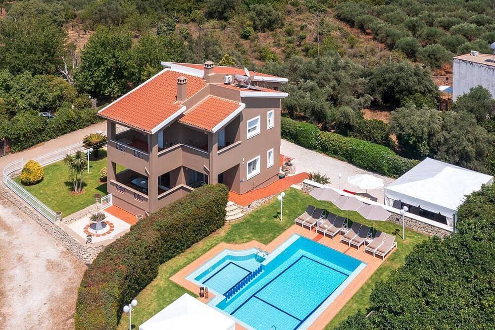 Foto 8 von 30: Villa Clio, with Mountain view