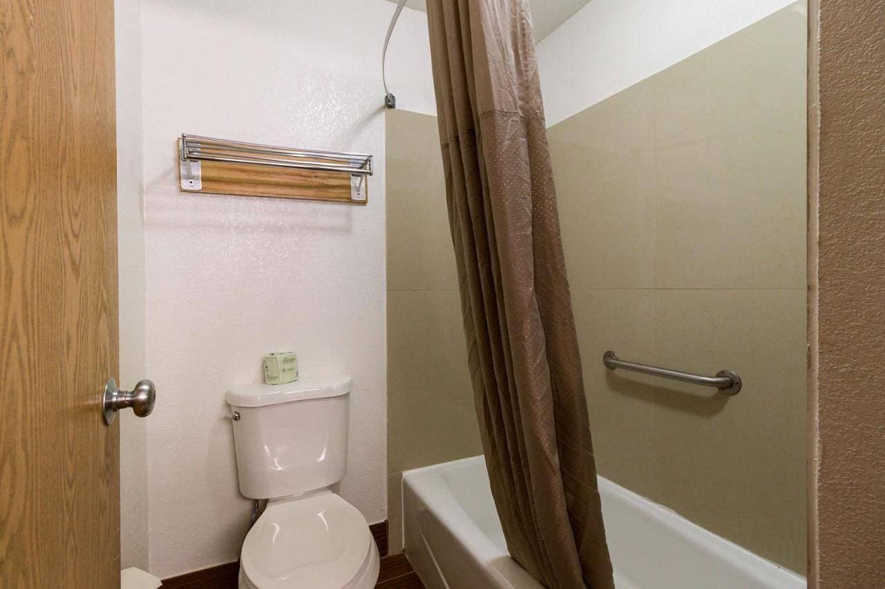 Foto 9 von 11: King Suite with Spa Bath - Non-Smoking