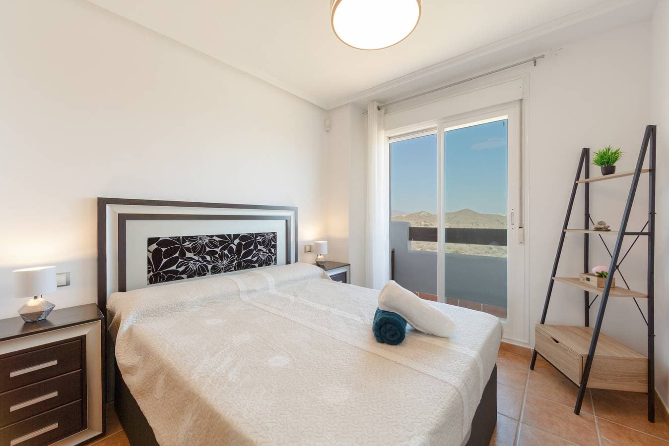 Foto 13 von 41: Ferienhaus 'Maison De Lumière' mit Meerblick, WLAN und Klimaanlage