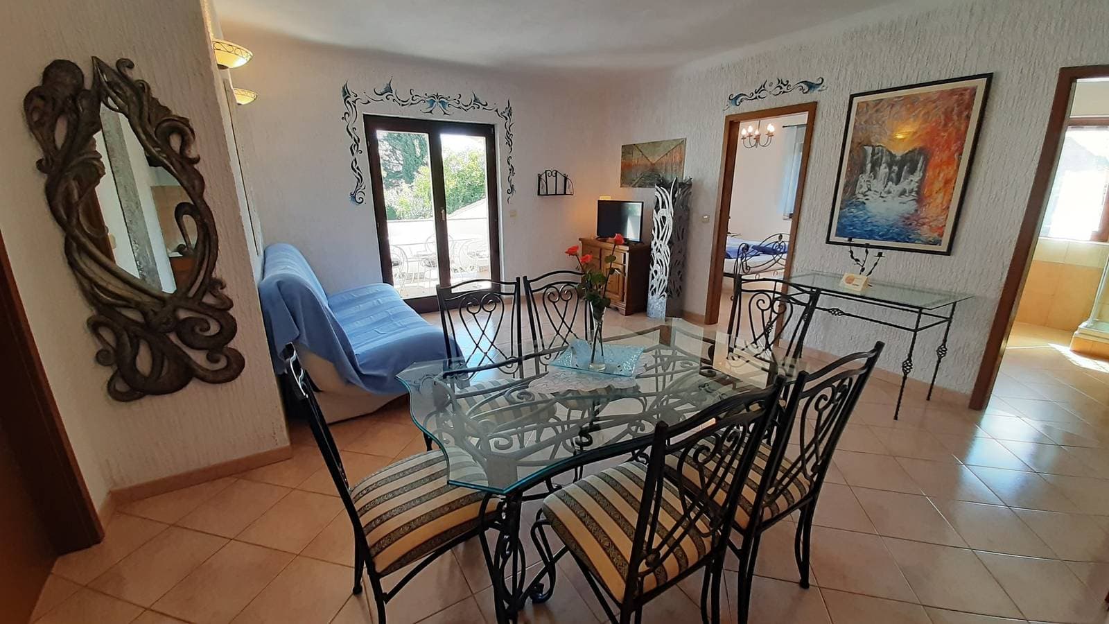 Foto 2 von 31: Superior app with 2 bedrooms, 2 bathrooms (4 people)