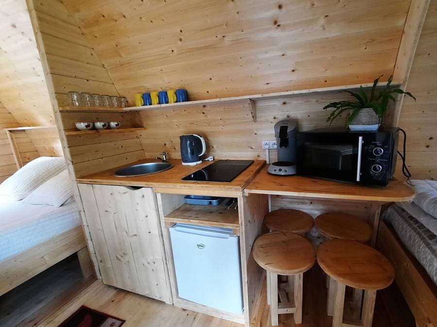 Foto 3 von 16: Camping Les Tilleuls - Tiny house 4 personen - Hütte Perce Neige
