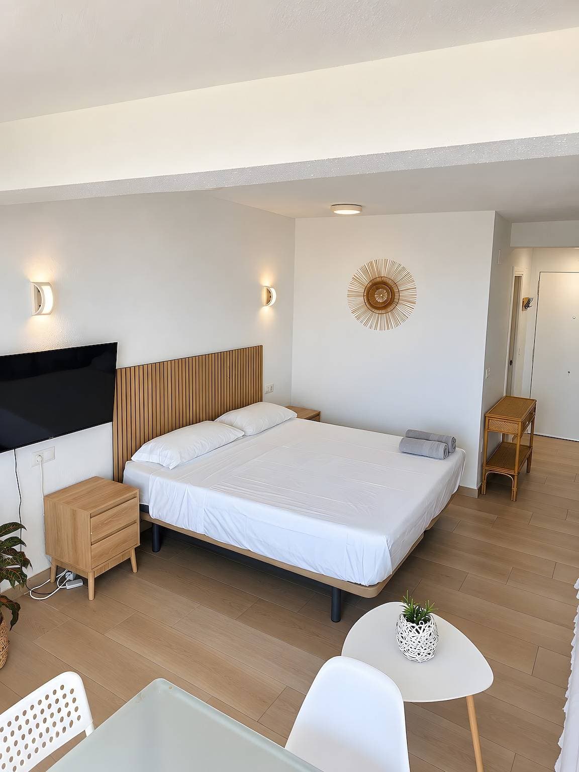Foto 10 von 28: Studio-Apartment 'Sol Y Breeze' mit Meerblick, WLAN und Klimaanlage