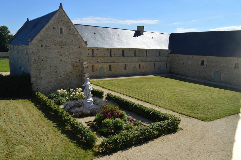 Foto 9 von 25: Hübsches Haus vor den Toren von Bayeux in einer außergewöhnlichen Lage.