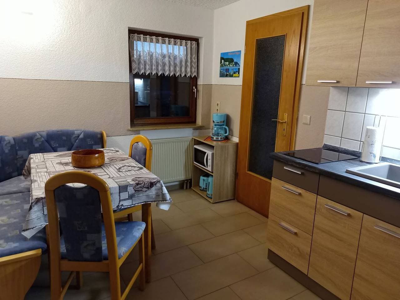 Foto 4 von 9: Ferienwohnung in Boddennähe - idyllisch am großen Jasmunder Bodden gelegen