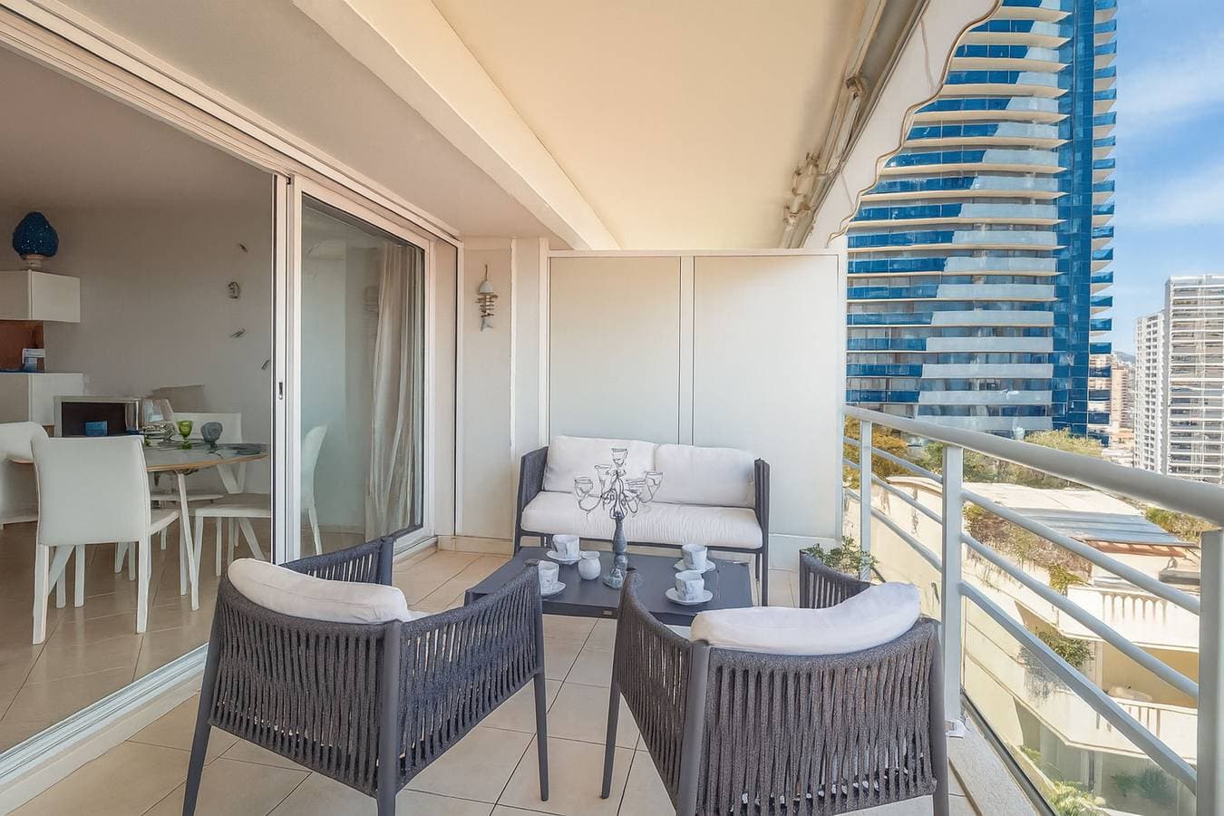 Foto 3 von 26: Beautiful apartment near Monaco