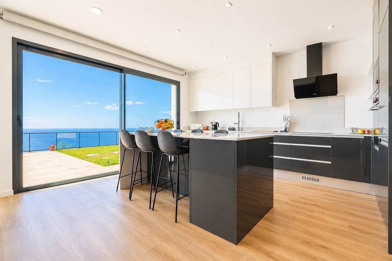 Foto 9 von 20: Oceanfront Villa with Breathtaking Sea Views