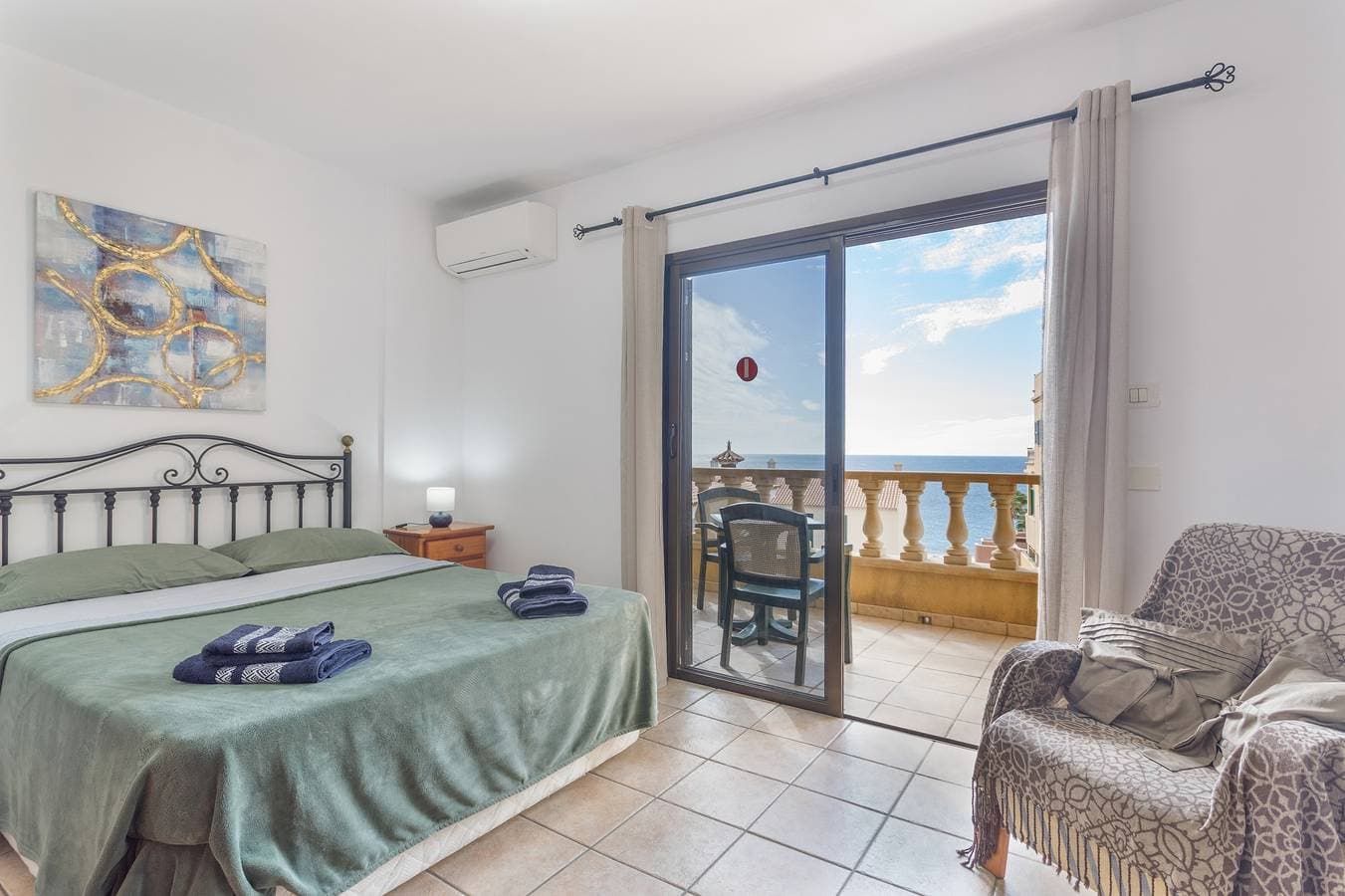 Foto 11 von 36: Ferienwohnung 'Los Azahares' mit Meerblick, WLAN und Klimaanlage