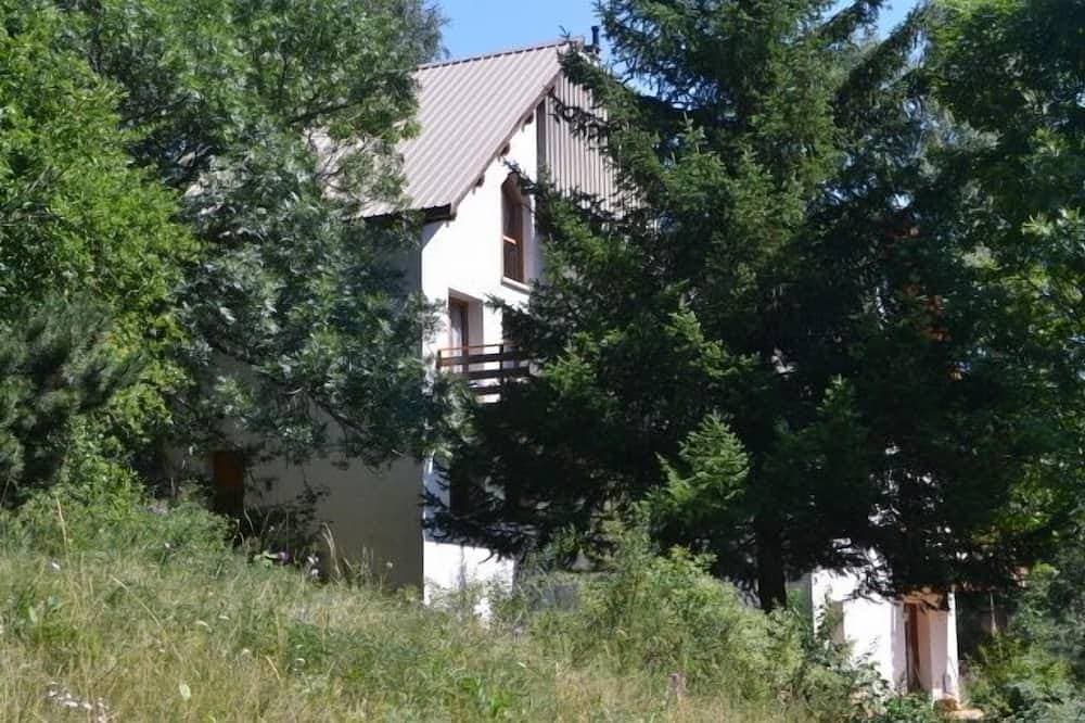 Foto 7 von 26: Geräumige Wohnung mit großer Terrasse in der Natur