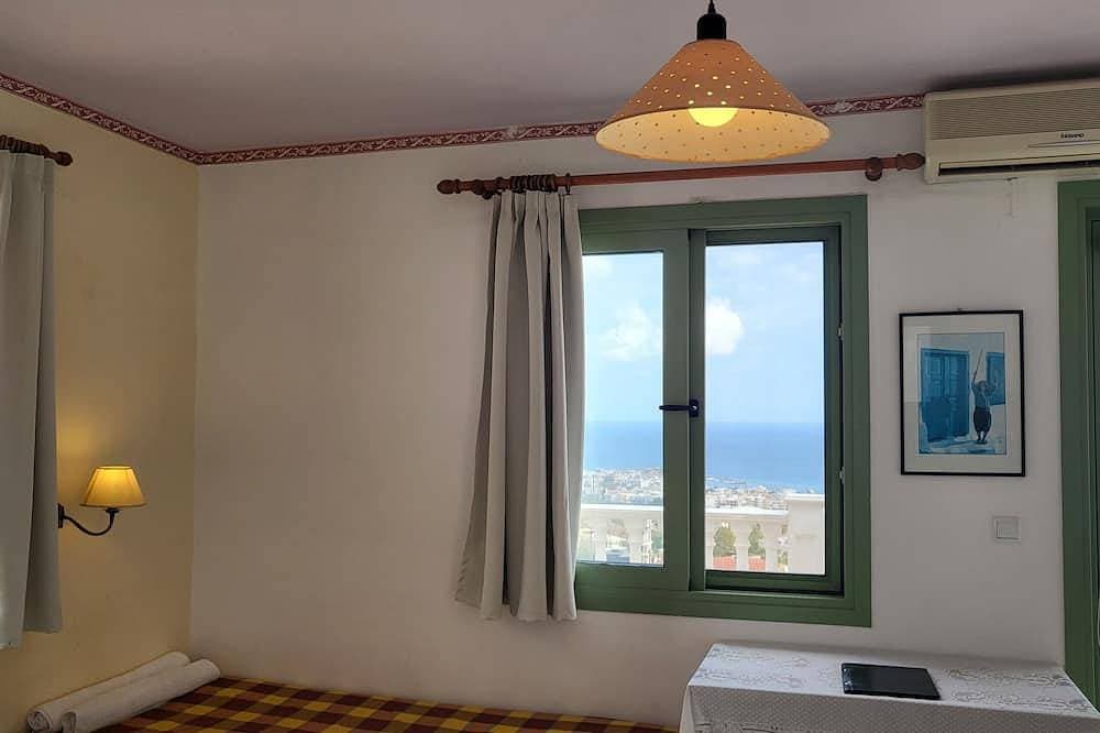 Foto 4 von 24: Ein privates Studio mit herrlichem Meerblick, Gemeinschaftspool und Ac