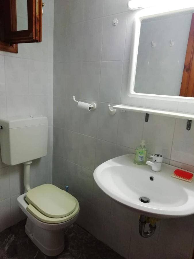Foto 5 von 20: Two-Bedroom Apartment