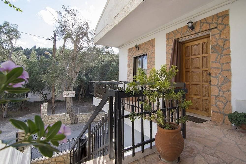 Foto 8 von 10: Lakka Nikos Wohnung
