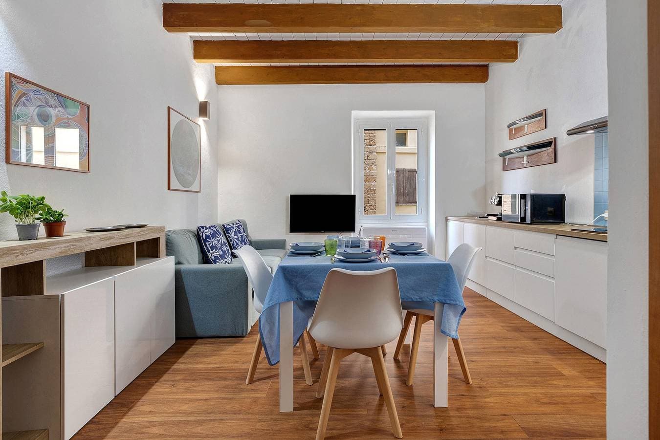 Foto 3 von 23: Ferienwohnung 'Apartament d'artistes' mit Klimaanlage