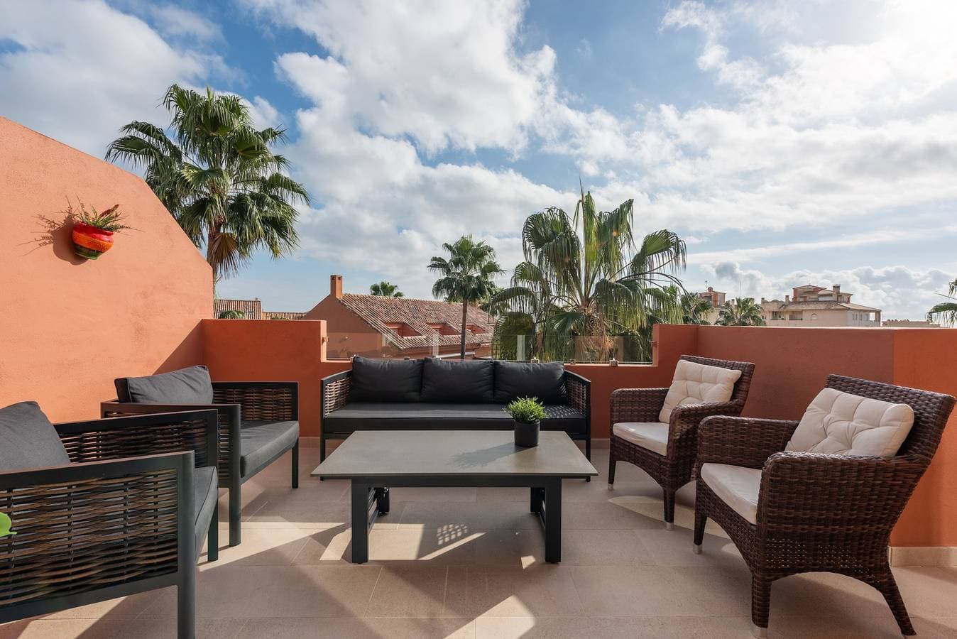 Foto 3 von 37: Apartment 'La Fragata Estepona 3b 2b' mit Meerblick, WLAN und Klimaanlage