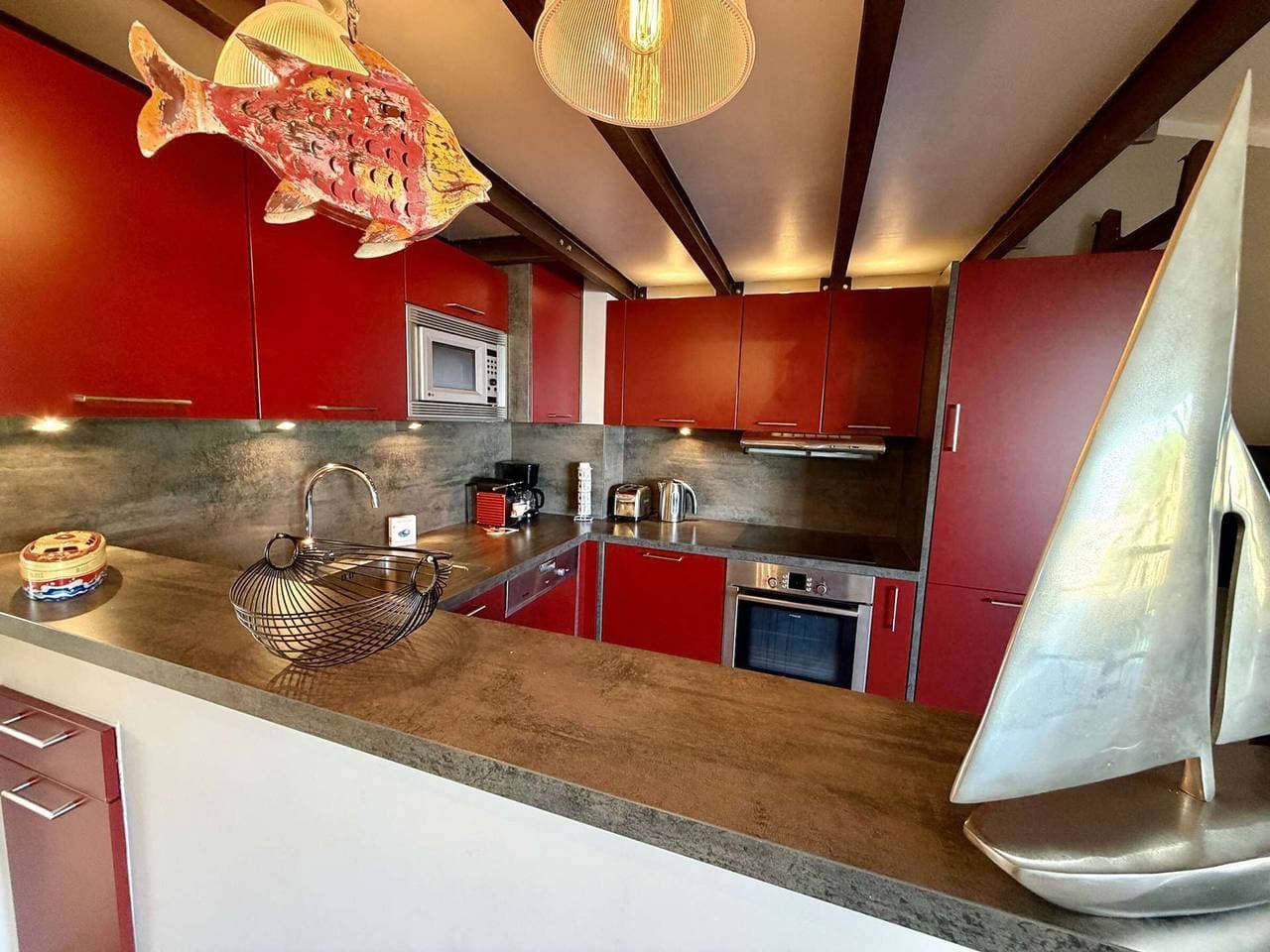 Foto 10 von 20: Renovierte Wohnung mit Internet, 2 Schlafzimmer, Parkplatz in Port Grimaud