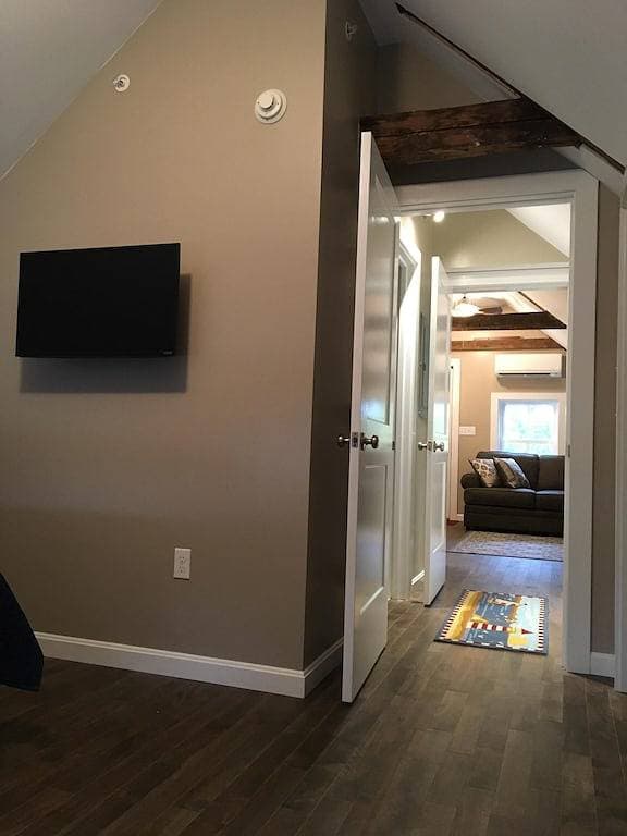 Foto 4 von 24: Das Nest ~ Neu renovierte Wohnung in Downtown Freeport.