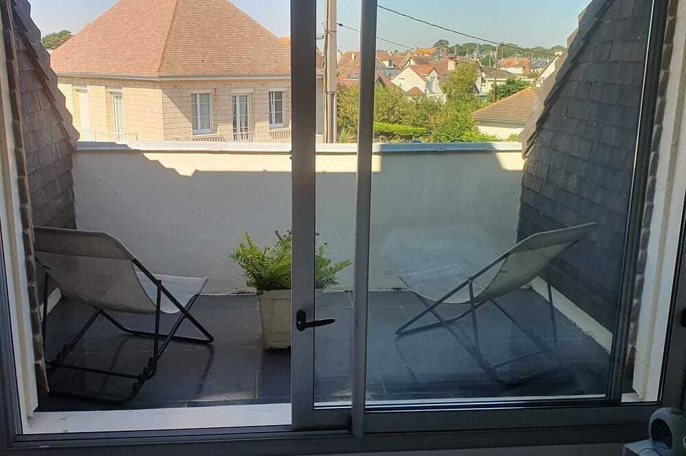 Foto 7 von 27: Large Beachfront Duplex For 6 People, 3 Bedrooms, 2 Bathrooms, Parking
