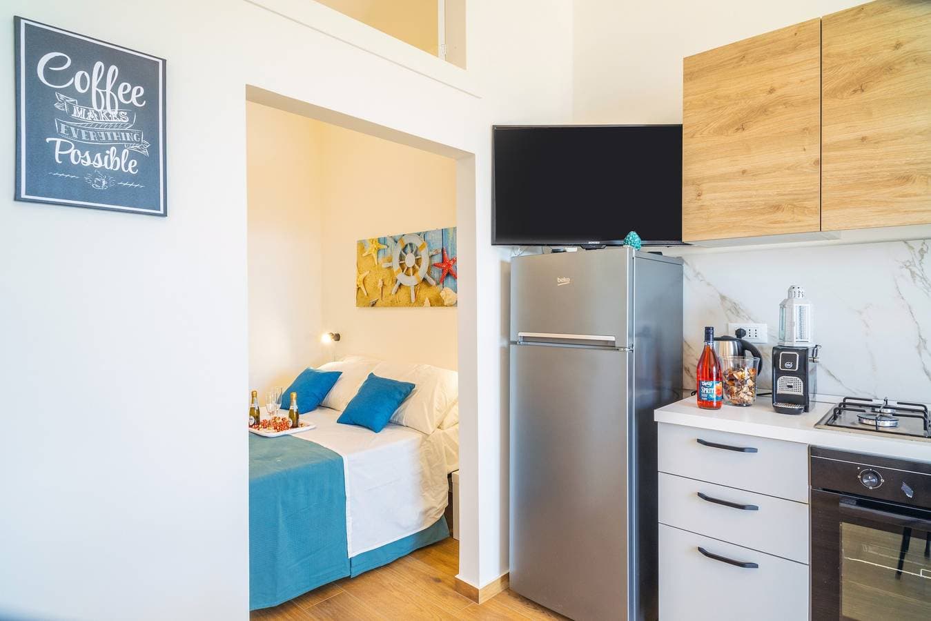 Foto 13 von 26: Ferienwohnung "Il Fronte Mare Di Naxos Sunrise" mit Meerblick, Balkon und WLAN