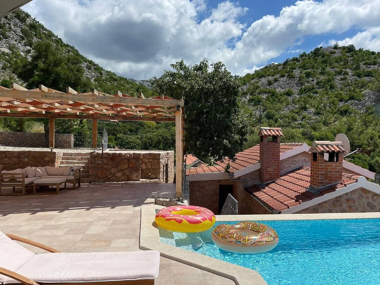 Foto 3 von 27: Ferienhaus in Starigrad mit Meerblick