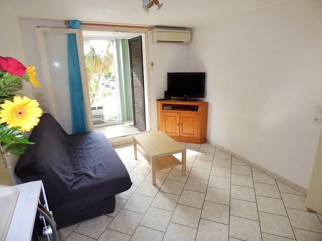 Strandnah, alles zu Fuß, Privatparkplatz 1