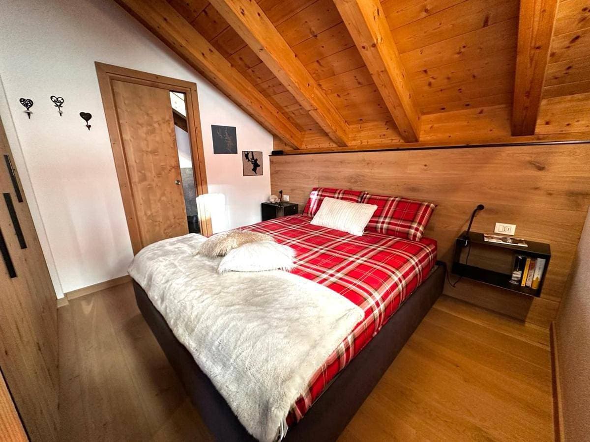 Foto 4 von 16: Two-Bedroom Deluxe Apartment with Balcony