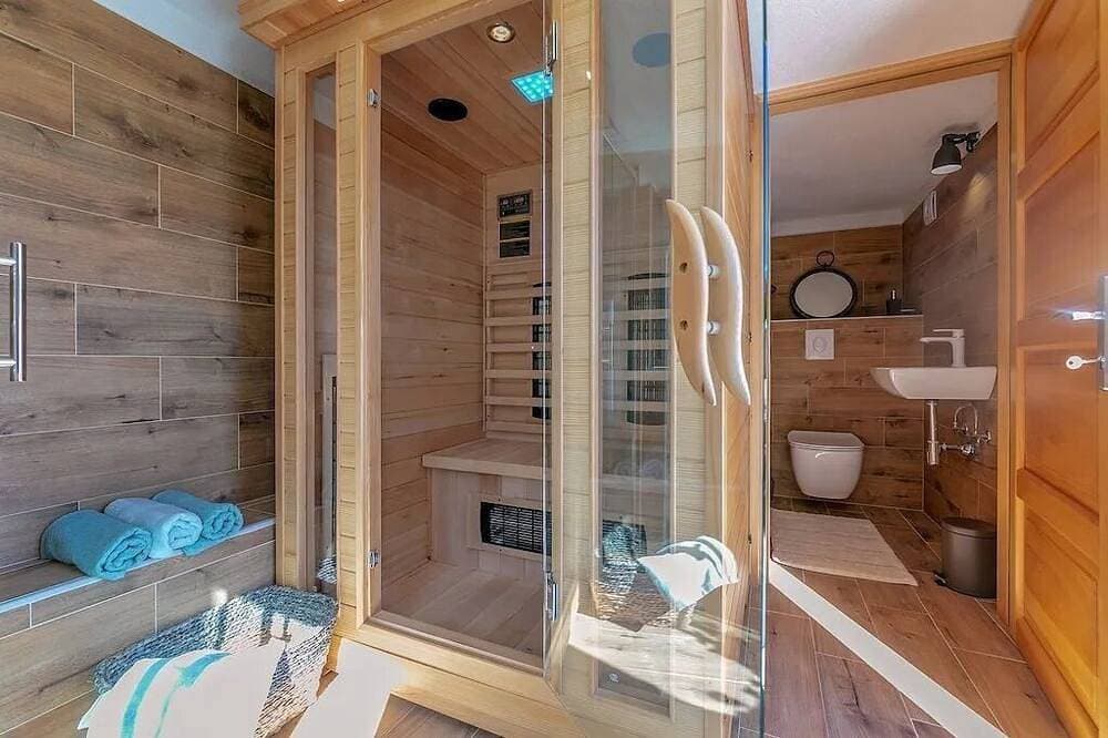Foto 11 von 20: Villa Lulu with heated pool, sauna and hot tub