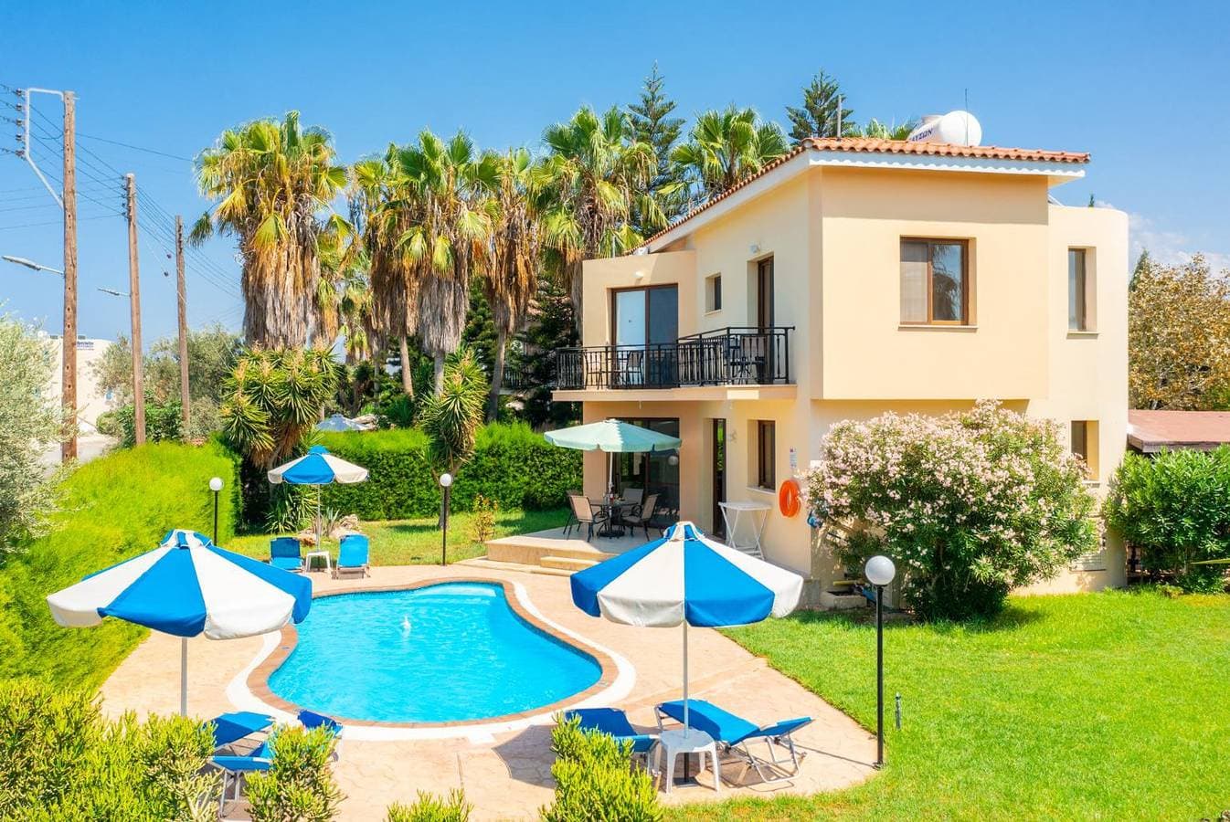 Foto 3 von 39: Villa für 7 Personen mit Meerblick