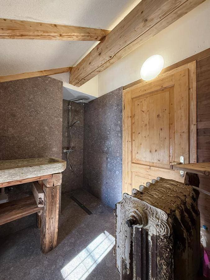 Foto 2 von 12: Two-Bedroom Chalet