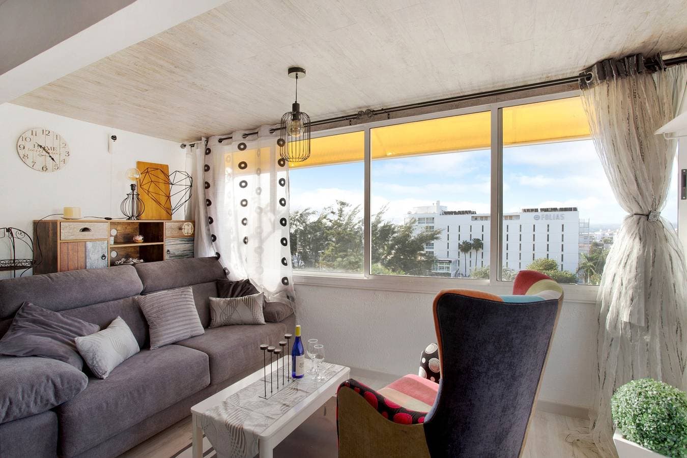 Foto 3 von 42: Ferienwohnung 'Vista Roja' mit Meerblick, WLAN und Klimaanlage