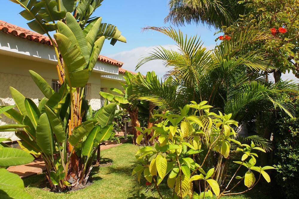 Foto 12 von 30: Villa in ruhiger Lage mit erstklassigem Blick auf den Atlantik und privatem Pool