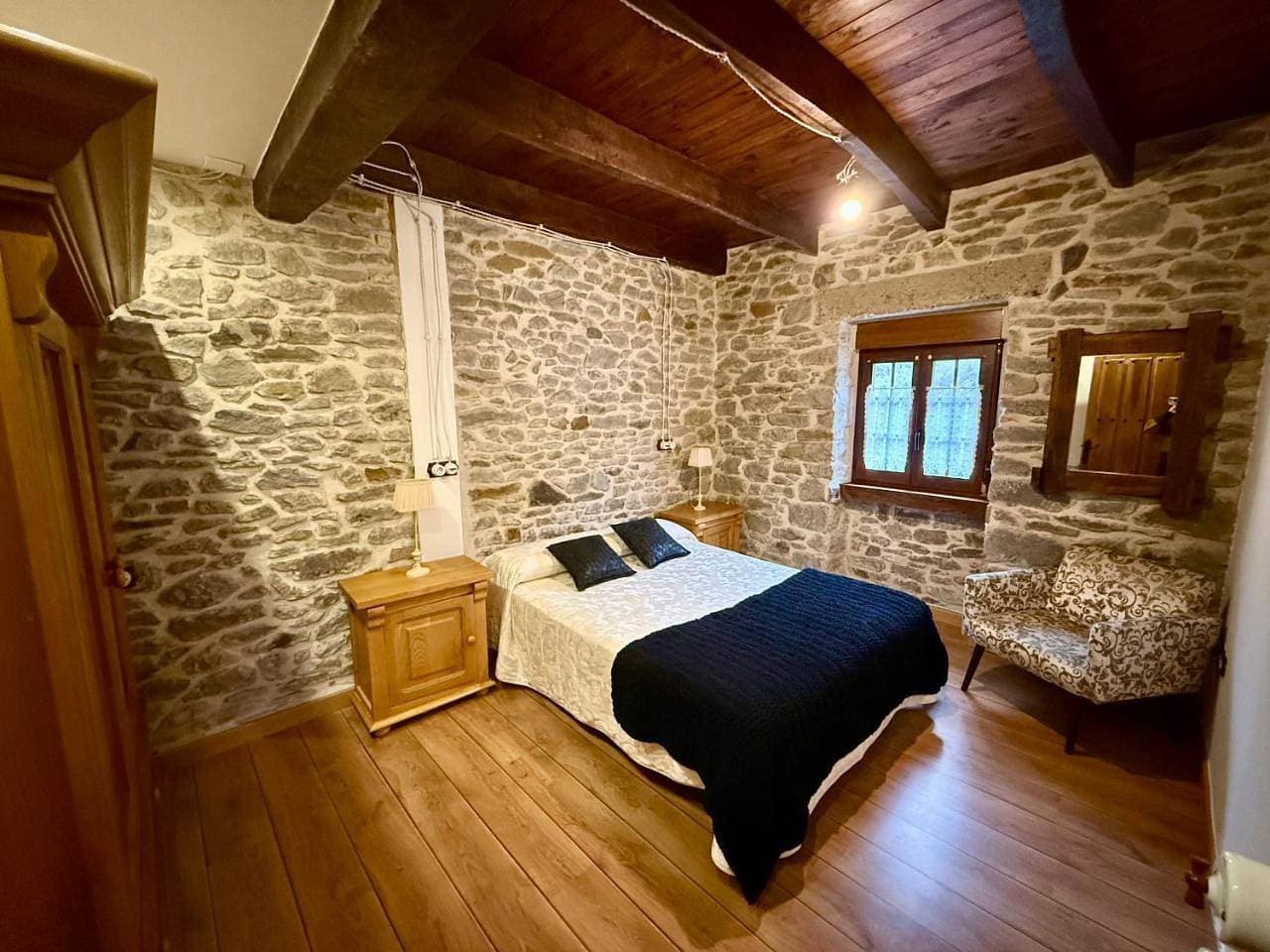 Foto 10 von 18: Two-Bedroom House
