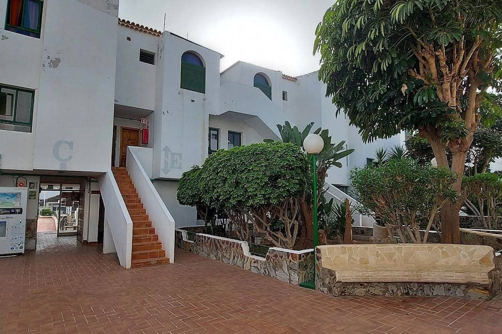 Foto 10 von 15: 1 Bed Apartment - Sleeps 2 - Pool - Parking