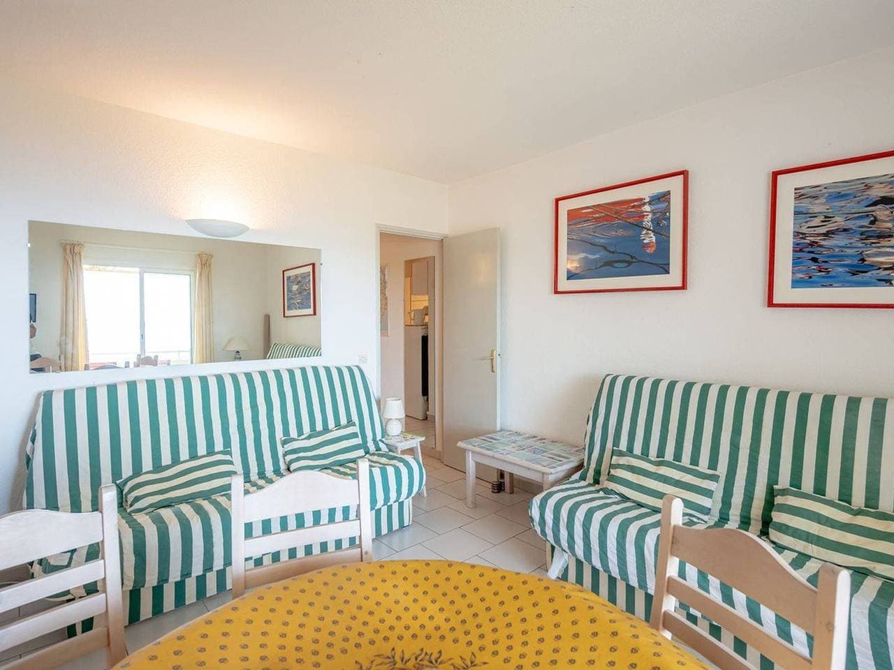 Foto 4 von 13: Gemütliche Wohnung in Aiguebelle mit Terrasse und privatem Parkplatz