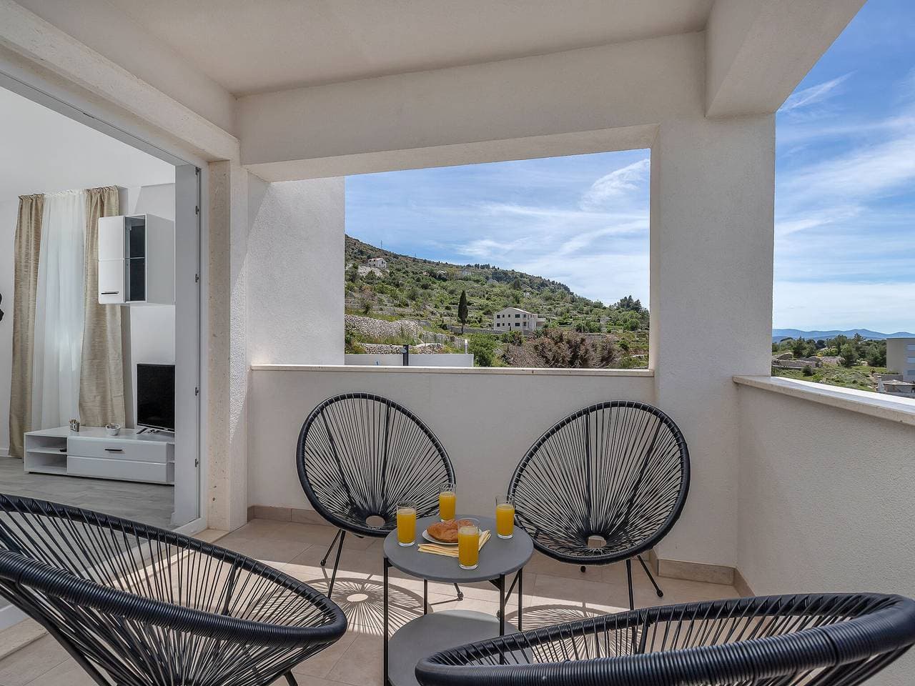 Foto 7 von 40: Atemberaubende Villa mit Pool