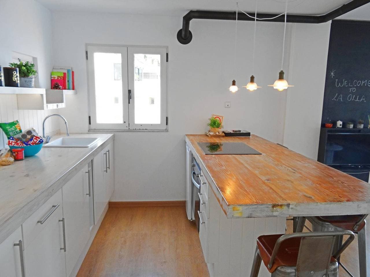 Foto 10 von 19: Moderne Wohnung in Altea mit 2 Schlafzimmern, Balkon und Meerblick