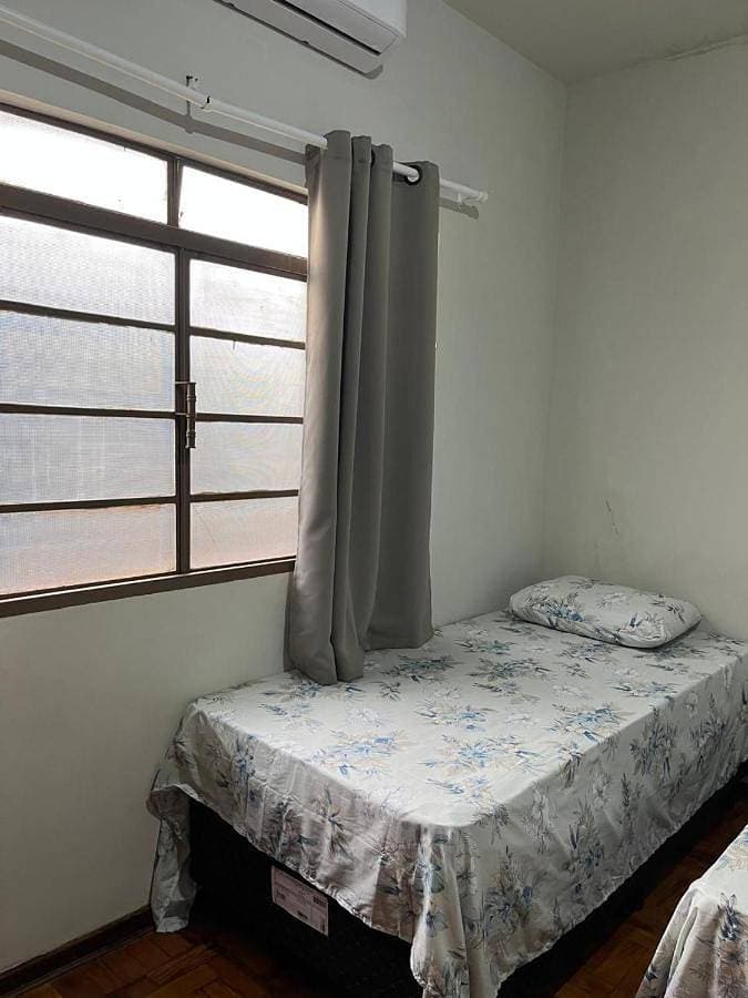 Foto 4 von 9: Double Room with Private Bathroom