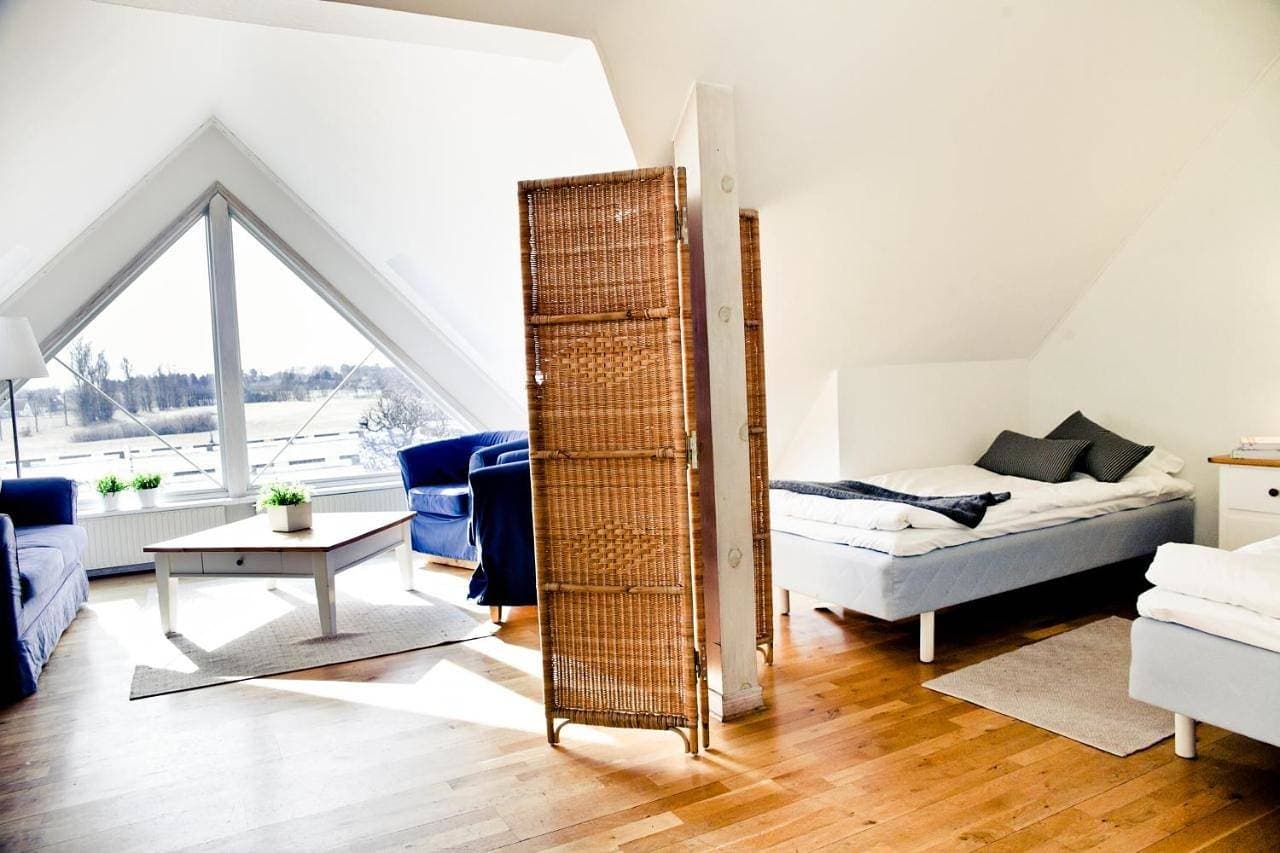Foto 5 von 7: Economy Double Room